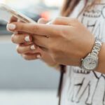 découvrez les meilleurs smartphones du moment : comparatifs, avis et conseils pour choisir le téléphone qui répond à tous vos besoins en performance, photo et autonomie.
