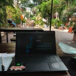 découvrez les avantages, défis et meilleures pratiques du télétravail pour améliorer votre productivité et concilier vie professionnelle et personnelle.