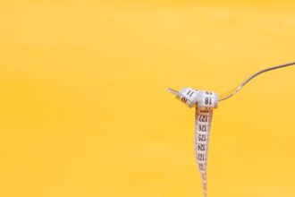 découvrez nos conseils efficaces et astuces pratiques pour perdre du poids de manière saine et durable. atteignez vos objectifs minceur grâce à un accompagnement personnalisé et des solutions adaptées à votre mode de vie.