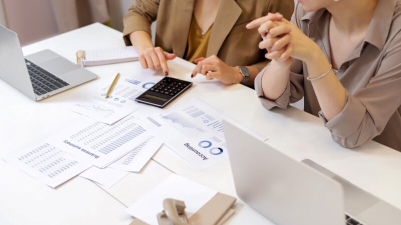 Comment l&rsquo;économie collaborative transforme nos habitudes au quotidien